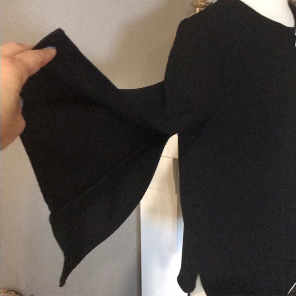 NWT Karen Kane blouse/top • size medium • black with zipper - Picture 4 of 5